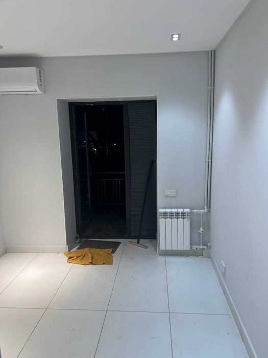 (55) Срочная продажа коммерции 42 м² | 1-я линия