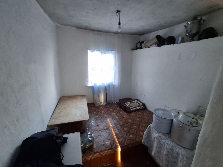 Уй сатылады газ свет су бари бар