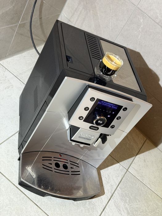 Кафемашина кафеавтомат DeLonghi Perfecta Cappuccino