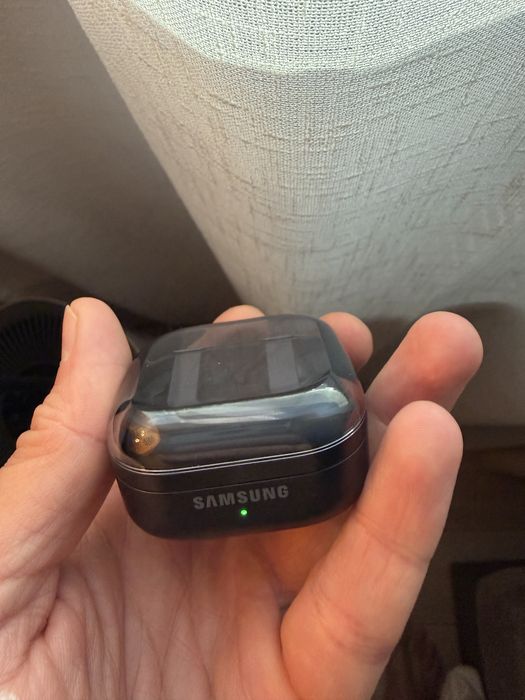 Samsung galaxy buds 4 pro  cu factura si garantie 2 ani