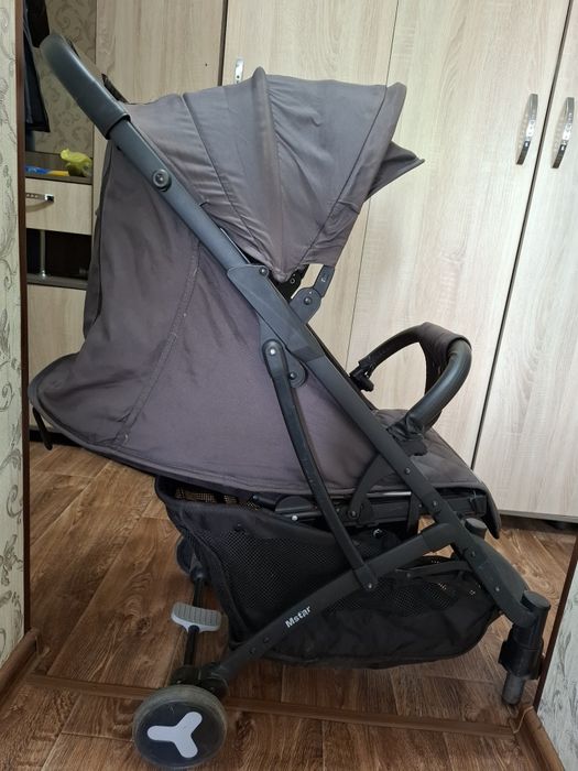 Продам коляску Зима-Лето