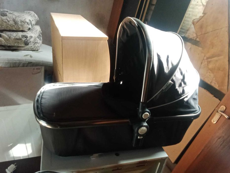 Продам коляску...