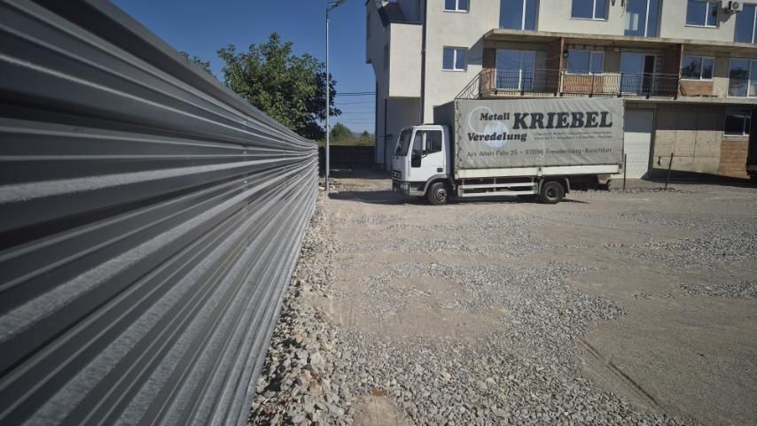 Дава се под наем Парцел в София, Република 2 - 850 кв.м за 800 € - Снимка #11