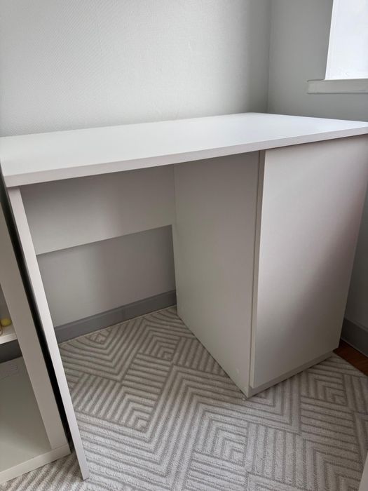 Продам Новый столик