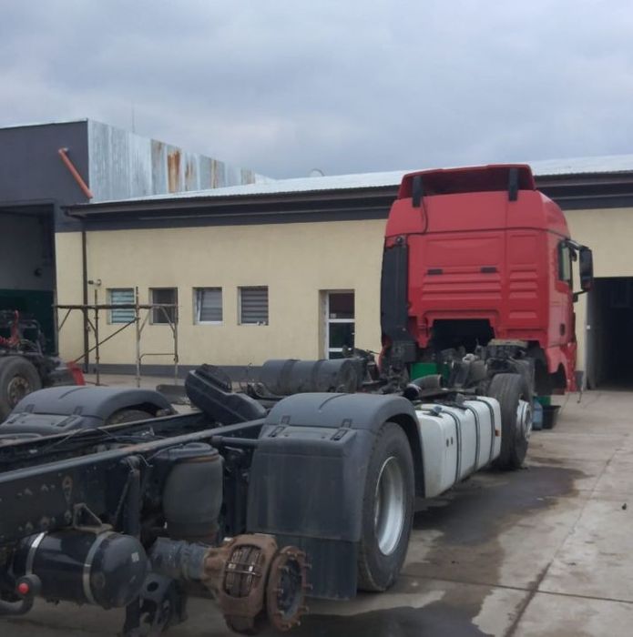 dezmembram man tgx 26.440
