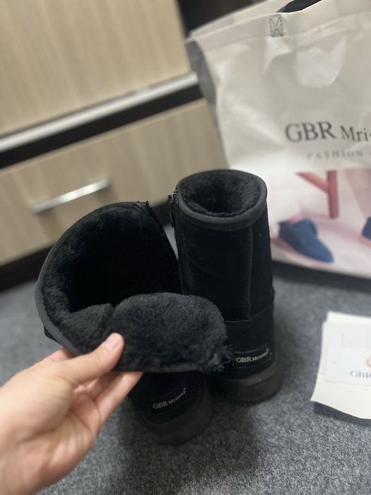 UGG arginal 38 razmer