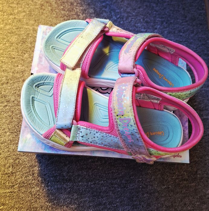 Sandale skechers marimea 31