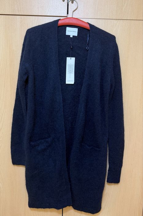 Нова жилетка.SECOND FEMALE. 34% Kid mohair, 34%вълна.Размер S/ XS.