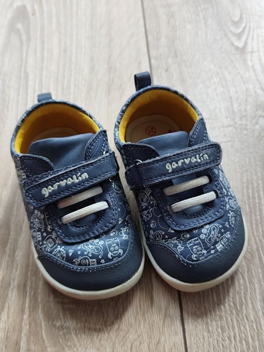 Pantofi Garvalin 21