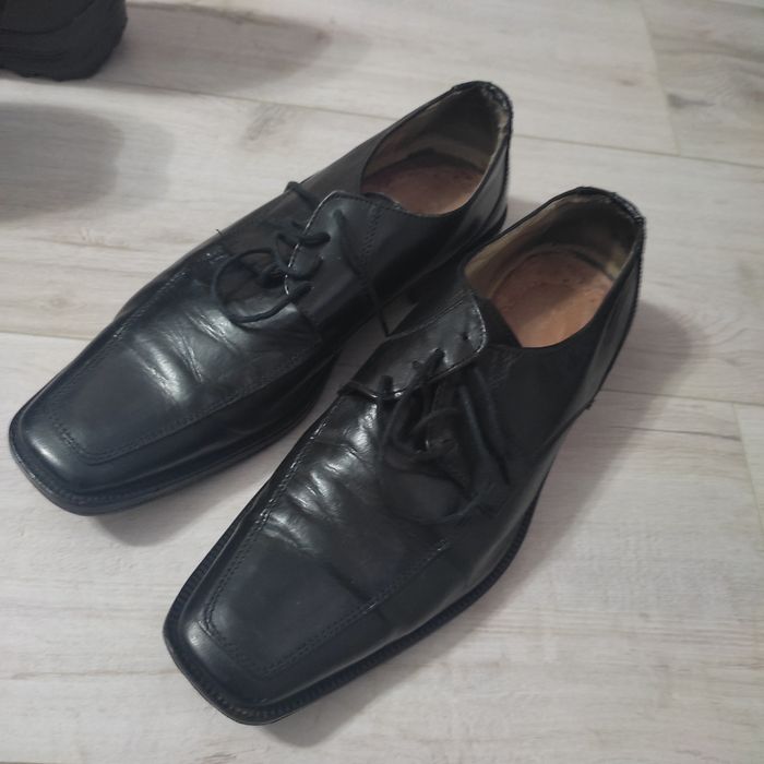 Pantofi din piele pentru bărbați