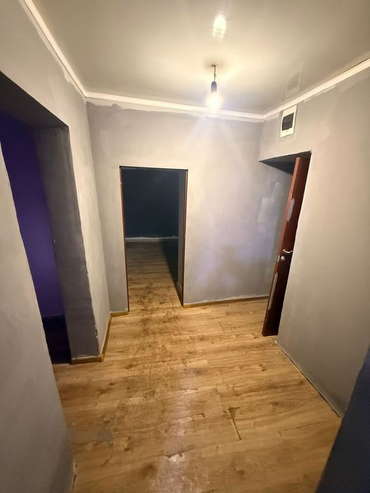 Продам 3х в центре, общий двор