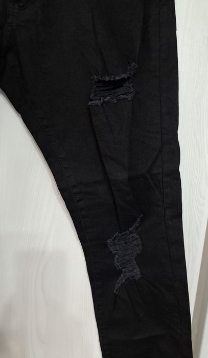 Blugi Guess mas 34