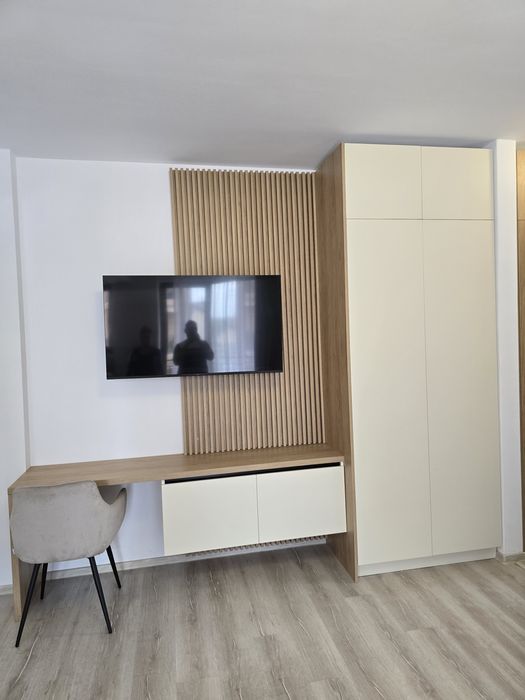 Mobilier la comandă