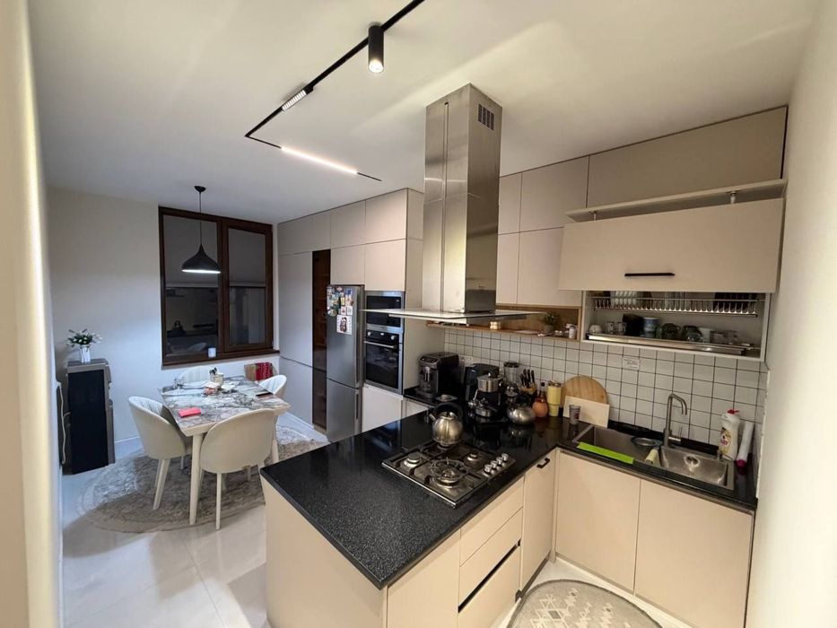 Продается квартира в Новостройке Чинабад 3/7/9 83м²