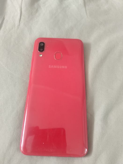 Продам samsung a20