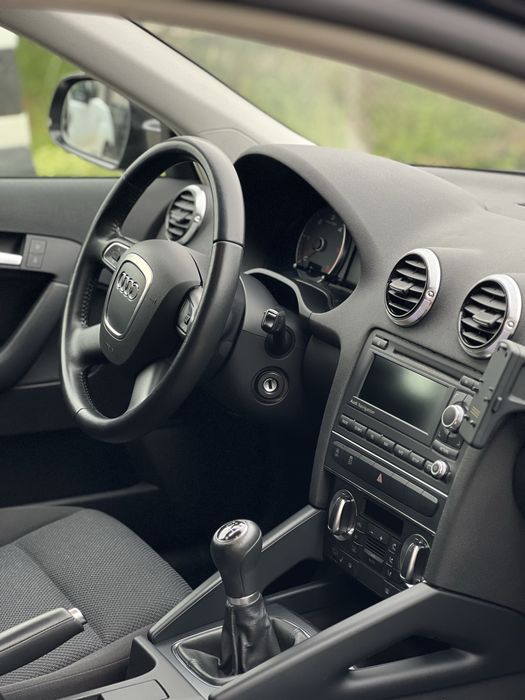 ПРОДАВАМ Audi A3 2.0 TDI 140HP