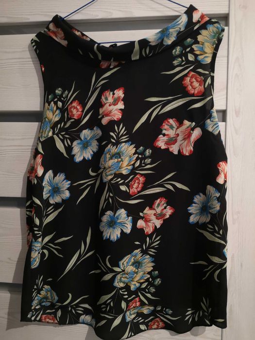 Lot topuri/bluze elegante