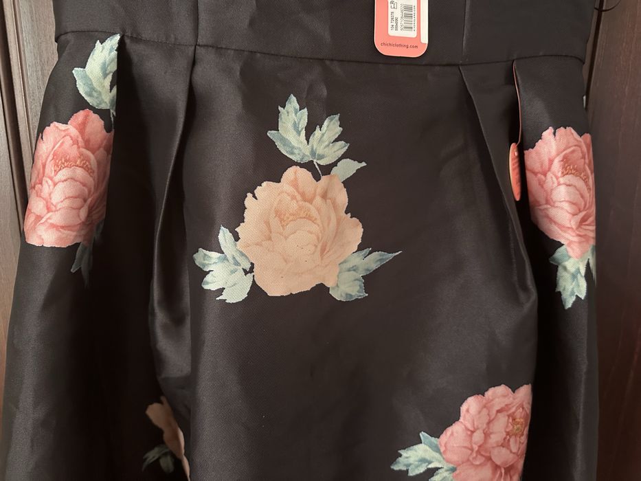 Дамска официална рокля