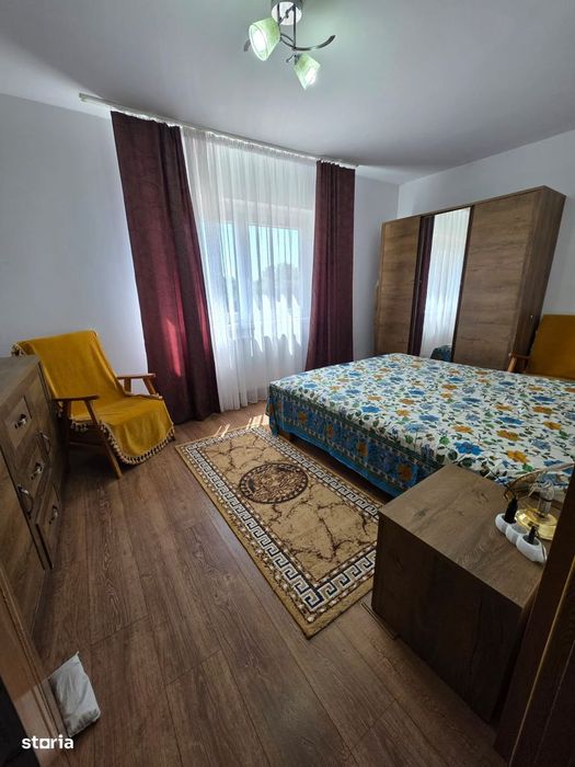 Apartament cu 3 camere decomandate, Târgu Ocna