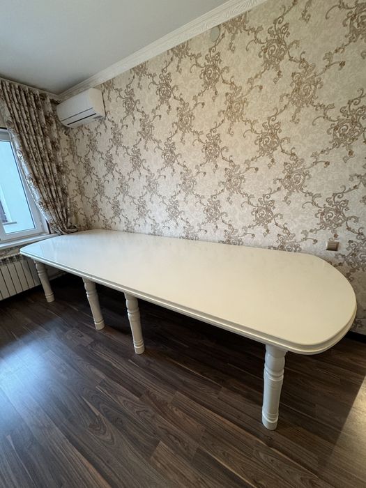 Продается «Стол для гостиной»