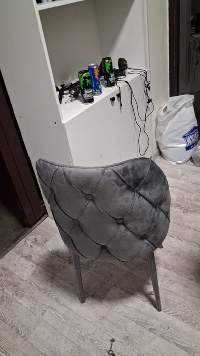 Шкаф офисный и столы