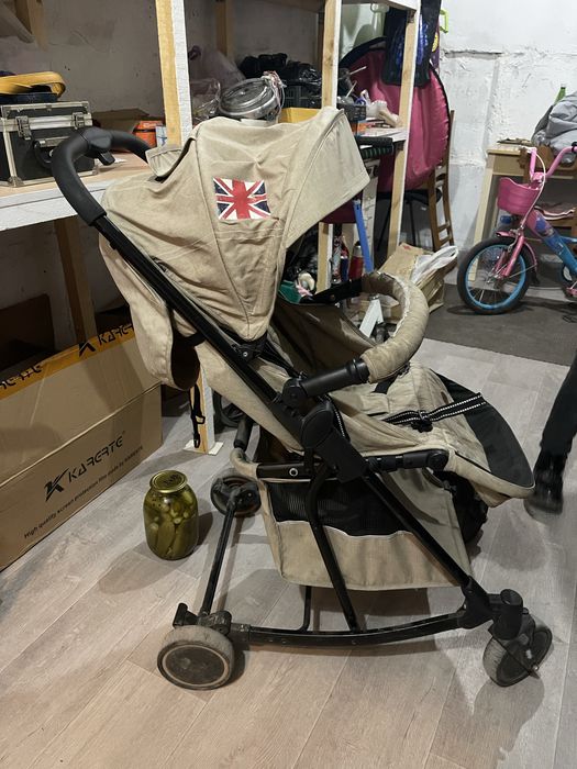 Продам детскую коляску