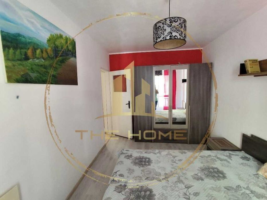 Дава се под наем Двустаен апартамент в Варна, Червен площад - 45 кв.м за 375 € - Снимка #2