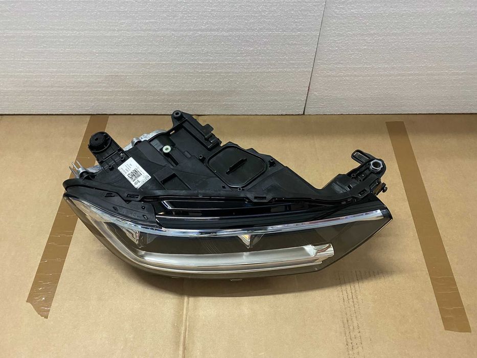 Far dreapta IQ Light VW T Roc 2018+ nou original