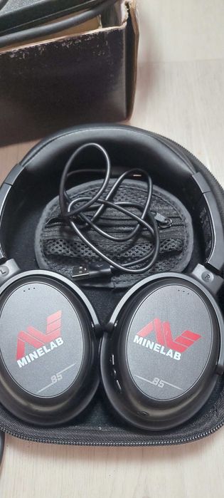 Металлоискатель Minelab equinox 900.