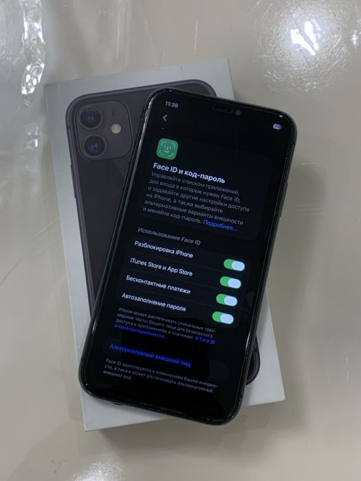 Айфон 11 с коробкой