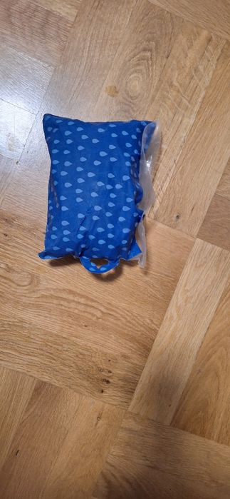 Дъждобран с калфъвче за прибиране