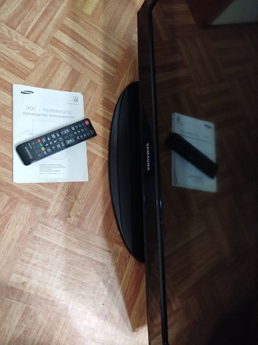 Телевизор SAMSUNG
