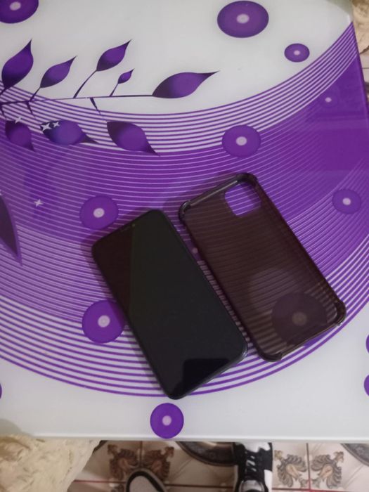 Vând ipone 11 ipecabil ca nou