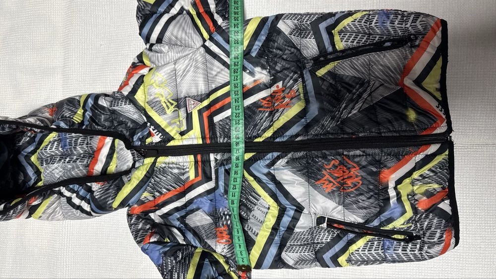 Преходно детско яке Guess