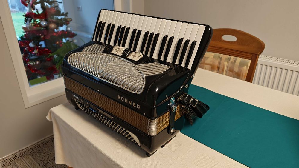 Vand acordeon Hohner Verdi 3