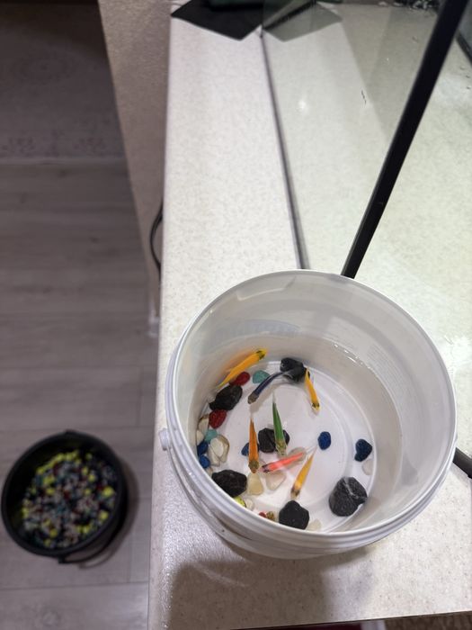 Срочно продам авкариум + тумбачка