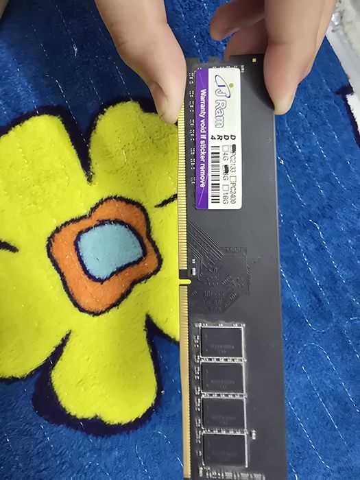 Опиративка 8 гб ддр4