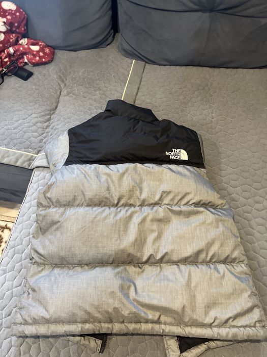 Продам пуховик the north face