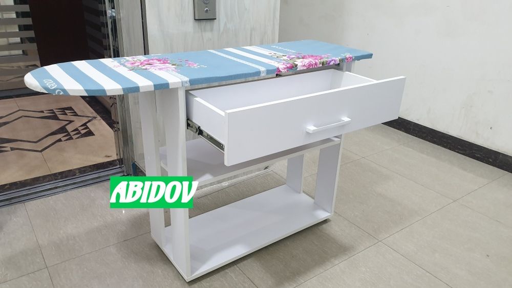 Гладильная доска комод на роликах , есть в наличии