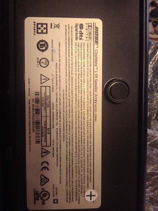 BOSE Cinemate box SR 1 Cu doua difuzoare bas -defect