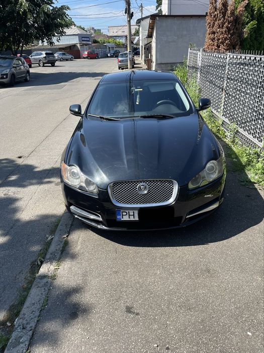 Jaguar XF 3.0D 2010 211cp acte la zii