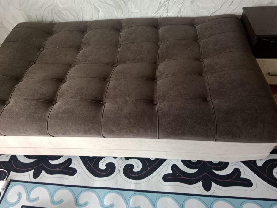 Продам диван односпальный , раскладной