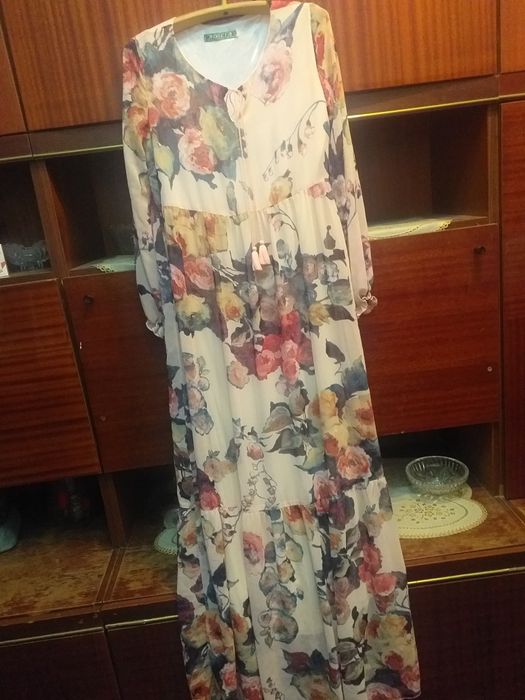 Длинное платье из шифона