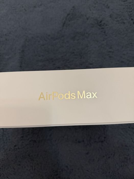 Airpods Max Starlight