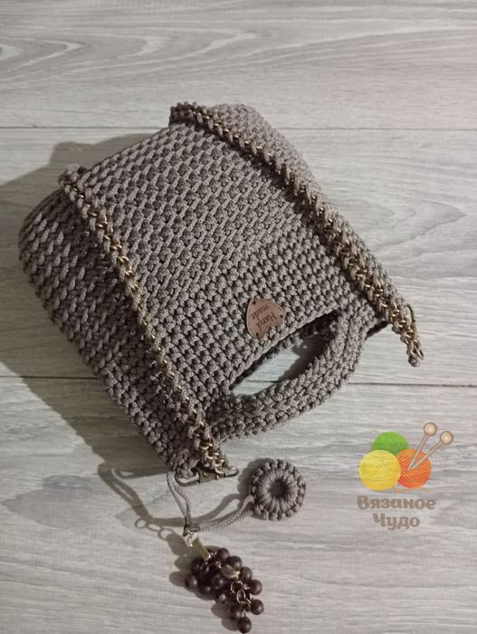 Сумочка ручной работы, цвета "капучино" 
Связана крючком из ЭКО - шнур