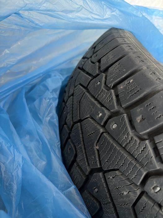 Продам зимнюю резину