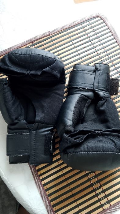 Перчатки для всестилевого каратэ