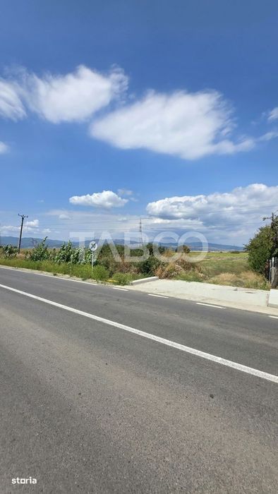 Teren industrial de vanzare pe Drumul vechi al Pianului