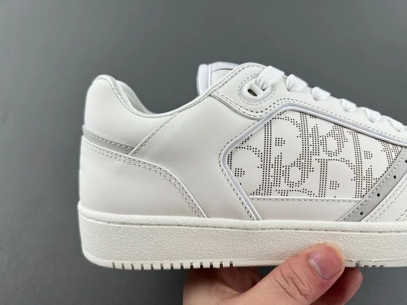 CD B27 Low-Top White Calfskin