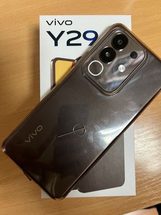 Vivo Y29 с гарантией